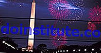 Washington Anıtı. Washington Anıtı ve havai fişek, Washington DC. Anıt, ilk ABD başkanı General George Washington'u anmak için Ulusal Alışveriş Merkezi'nin batı ucuna yakın bir dikilitaş olarak inşa edilmiştir.