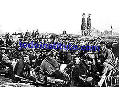 Петербургска кампания: войници на Съюза в окопите