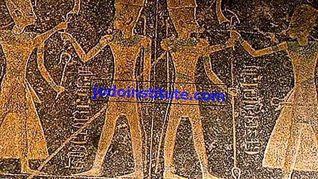 eski Mısır: hiyeroglif ve piramitler